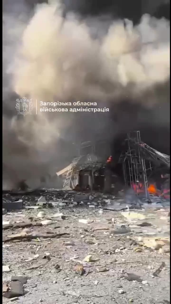 6 people wounded as result of Russian drone strike in Zaporizhzhia 