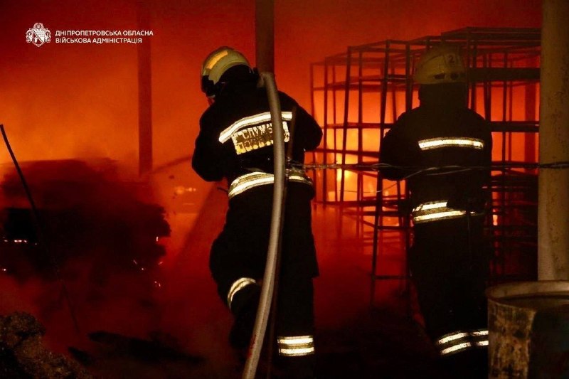 Четири особе погинуле, 16 рањено у ракетним нападима у Дњепру