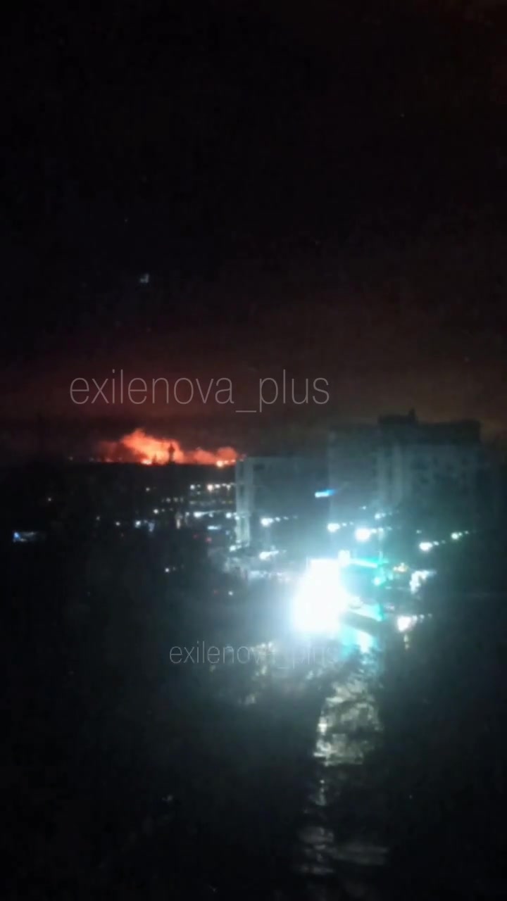 Fire at the Yaroslavl oil refinery after suspected drones strikes