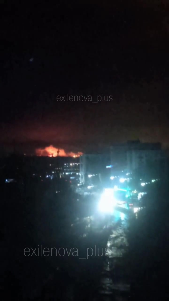 Fire at the Yaroslavl oil refinery after suspected drones strikes