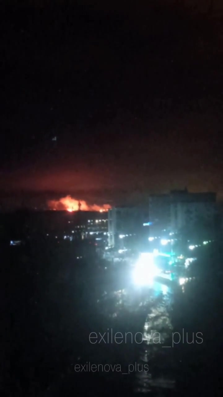 Fire at the Yaroslavl oil refinery after suspected drones strikes