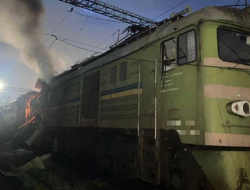 Rusija je izvela 23 napada na željezničku infrastrukturu diljem Ukrajine. 2 osobe su poginule u Zdolbunivu.