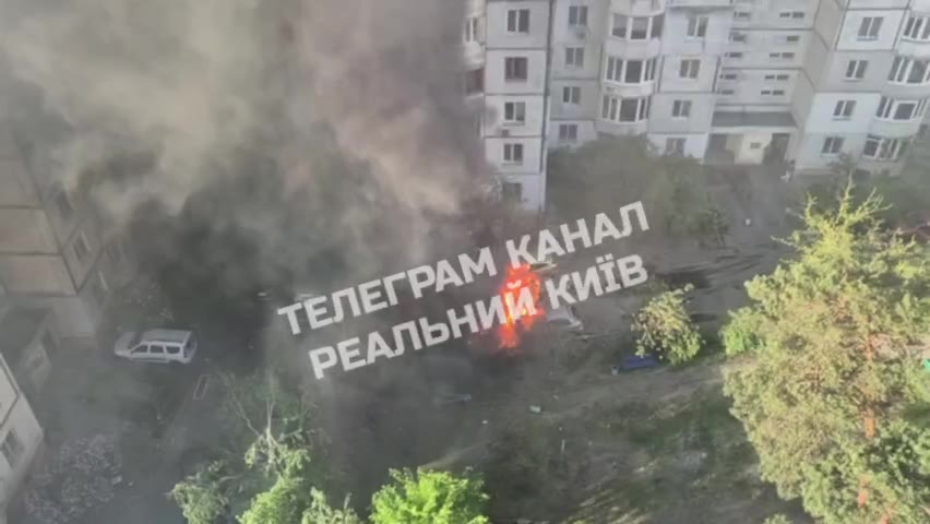 More drones strikes at the residential areas in Kyiv