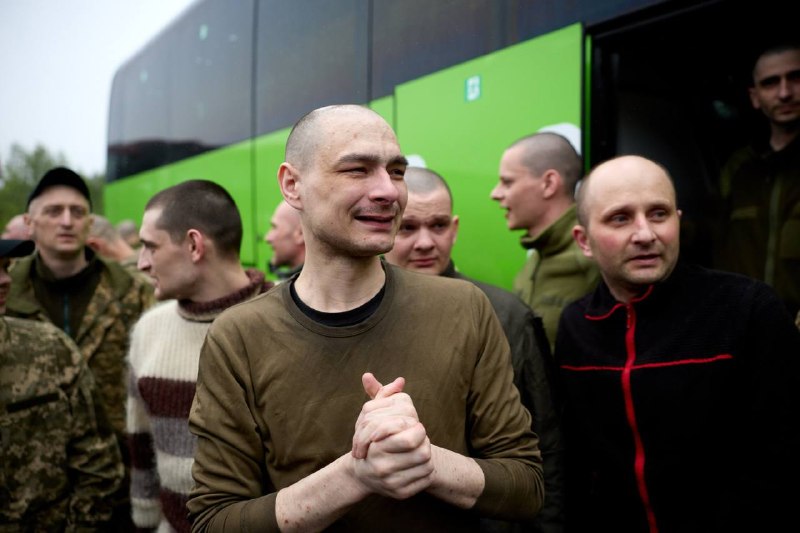 205 Ukrainian servicemen returned from Russian captivity as the first stage of 1000 on 1000 prisoners exchange
