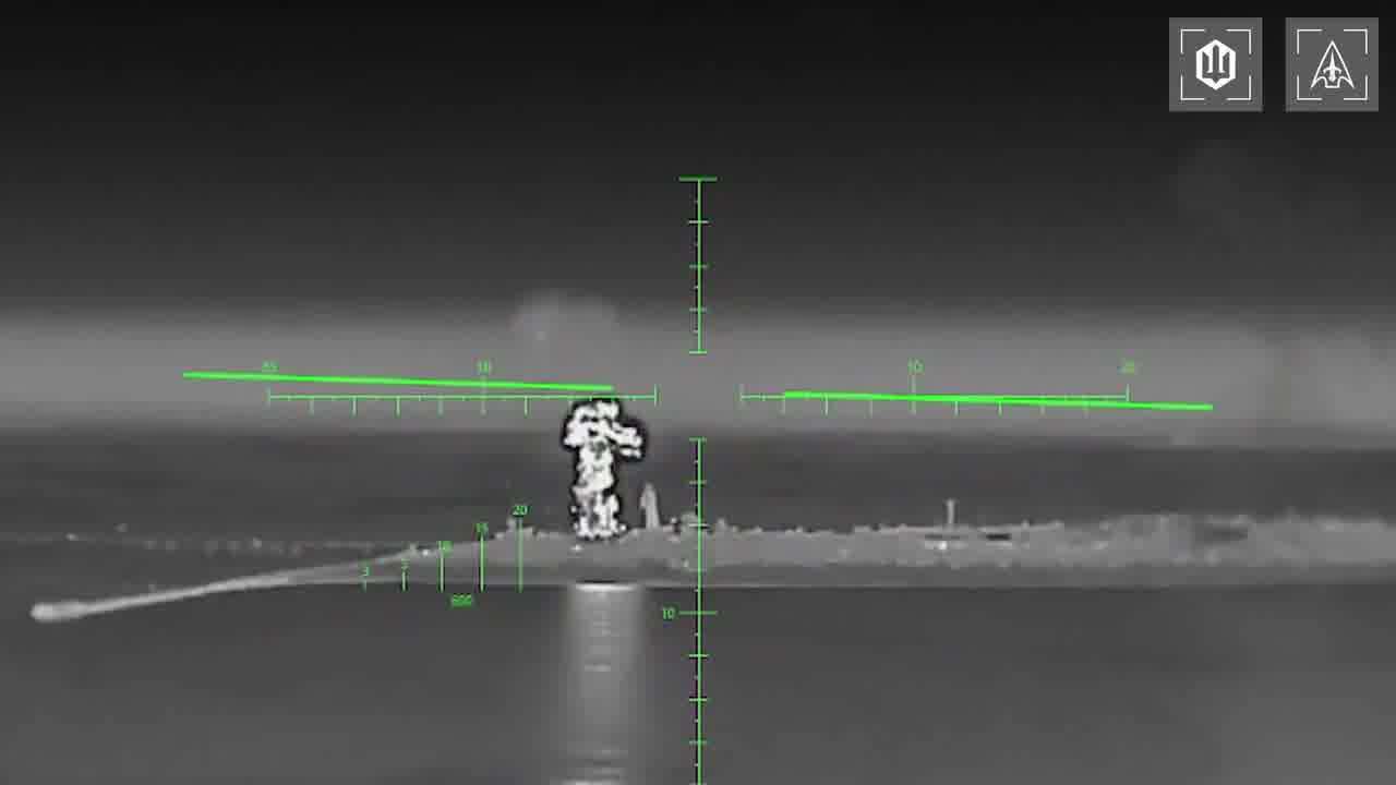 Ukraine’s Unmanned Systems Forces struck a Russian Project 10410 Svetlyak-class patrol ship in the Caspian Sea near Kaspiysk, Dagestan