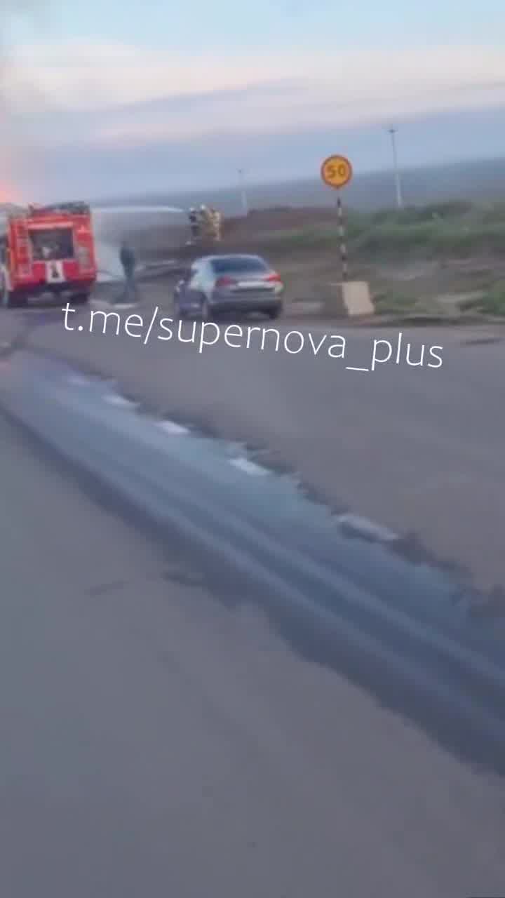 Video published showing targeted fuel trucks at Mariupol-Taganrog hihghway