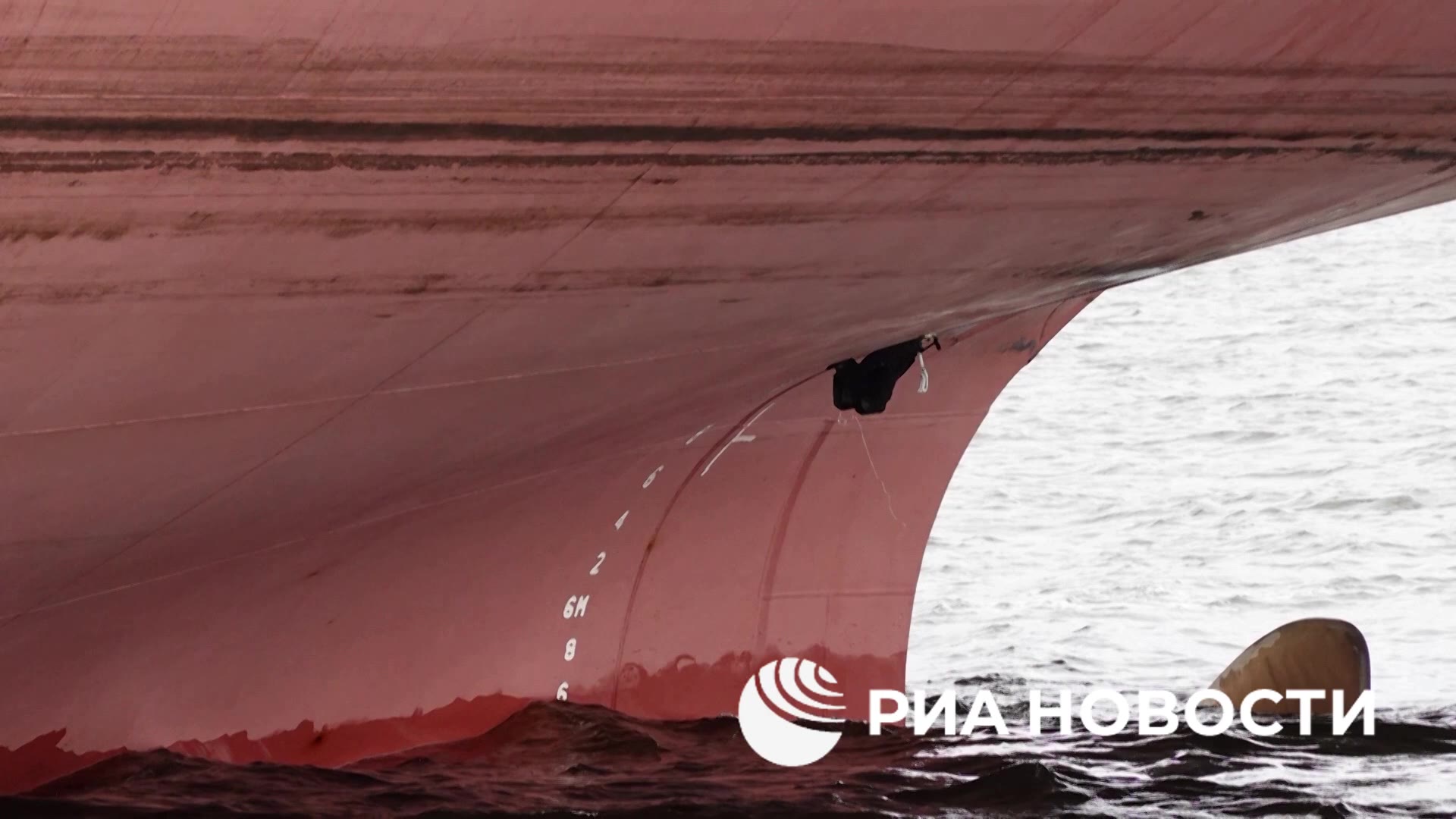 The FSB claims to have found mines on a gas tanker arriving from Belgium. The press release refers to the Liberian-flagged Arrhenius, a gas tanker operated by Maple Mariner Holding, a UAE company. The FSB claims the tanker was in the port of Antwerp before arriving in the Russian port of Ust-Luga near St. Petersburg on May 20.