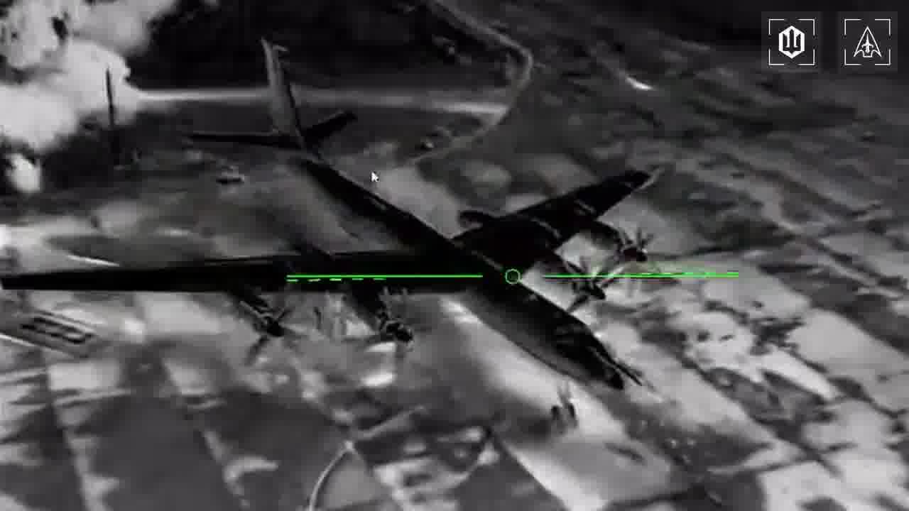 Apart of the port Ukrainian drones have attacked Iskander launcher and 2 Tu-142 planes at the military airfield in Taganrog