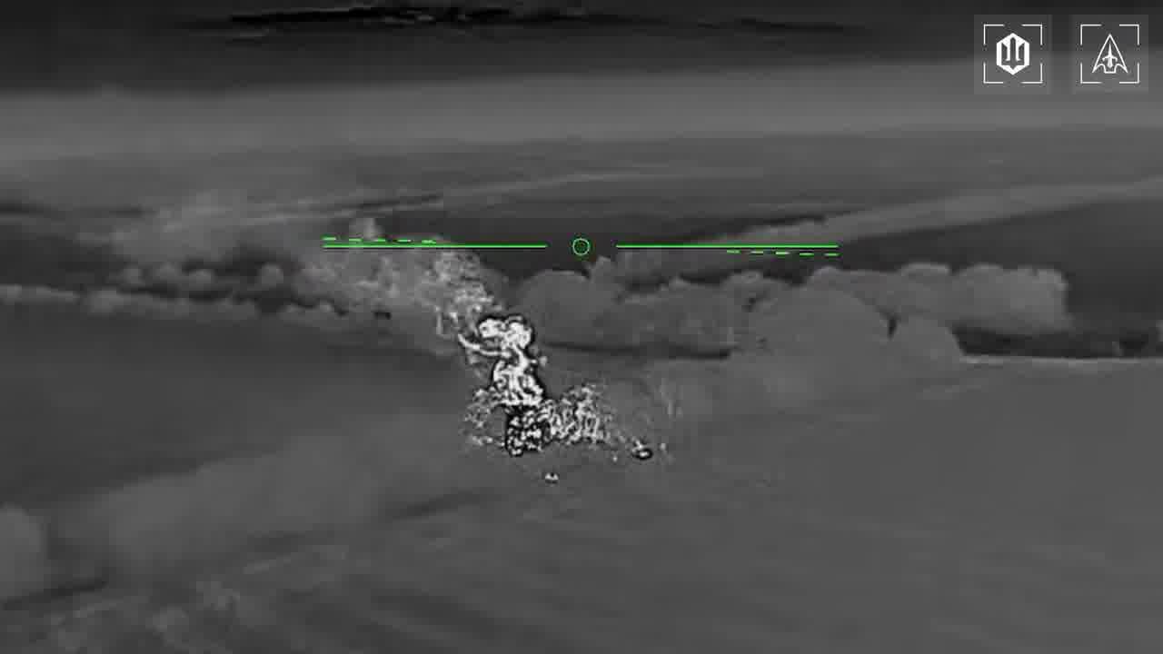 Apart of the port Ukrainian drones have attacked Iskander launcher and 2 Tu-142 planes at the military airfield in Taganrog