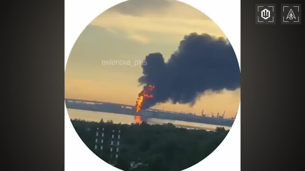 Ukrainian drones hit a Steregushchy-class corvette of the Russian Navy Boikiy in Kronshtadt, Saint-Petersburg