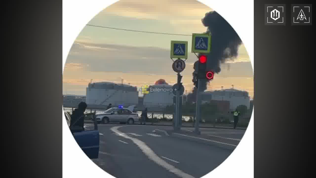 Ukrainian drones hit a Steregushchy-class corvette of the Russian Navy Boikiy in Kronshtadt, Saint-Petersburg
