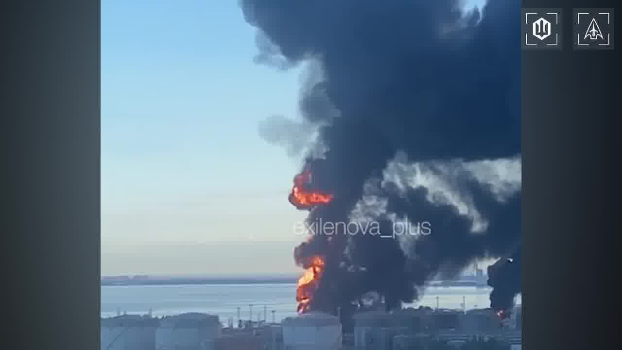 Ukrainian drones hit a Steregushchy-class corvette of the Russian Navy Boikiy in Kronshtadt, Saint-Petersburg