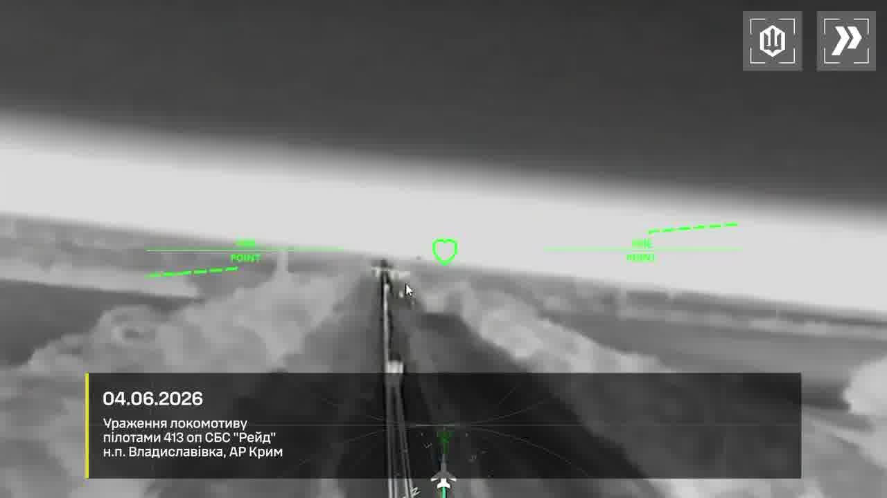 Ukrainian drones hit Svetlyak-class patrol boat and other military equipment in Crimea