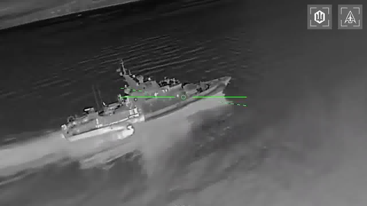 Ukrainian drones hit Svetlyak-class patrol boat and other military equipment in Crimea