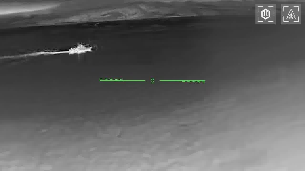 Ukrainian drones hit Svetlyak-class patrol boat and other military equipment in Crimea