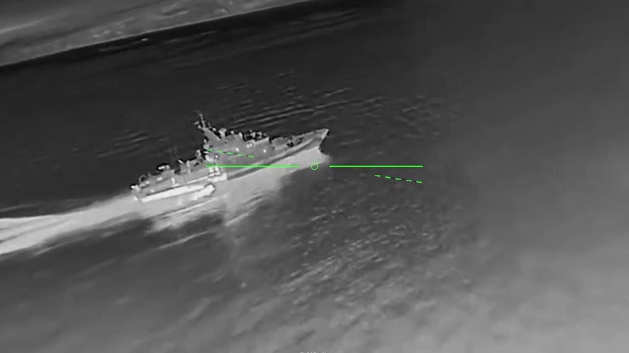 Ukrainian drones hit Svetlyak-class patrol boat and other military equipment in Crimea