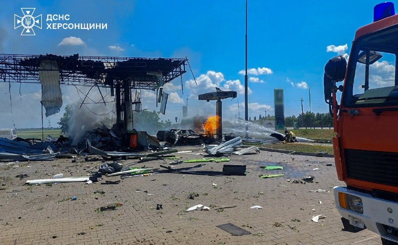 1 person killed, 11 wounded as result of drone strike at the petrol station near Kherson