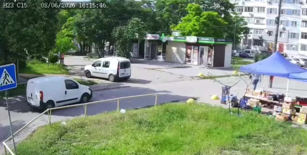 At least 2 killed, 15 wounded as result of Russian drone strike in Zaporizhzhia