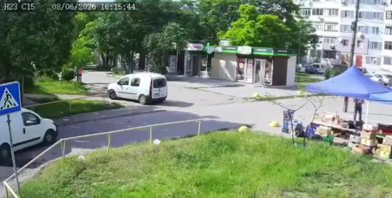 At least 2 killed, 15 wounded as result of Russian drone strike in Zaporizhzhia
