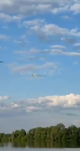 Video of flight of FP-5 Flamingo cruise missile