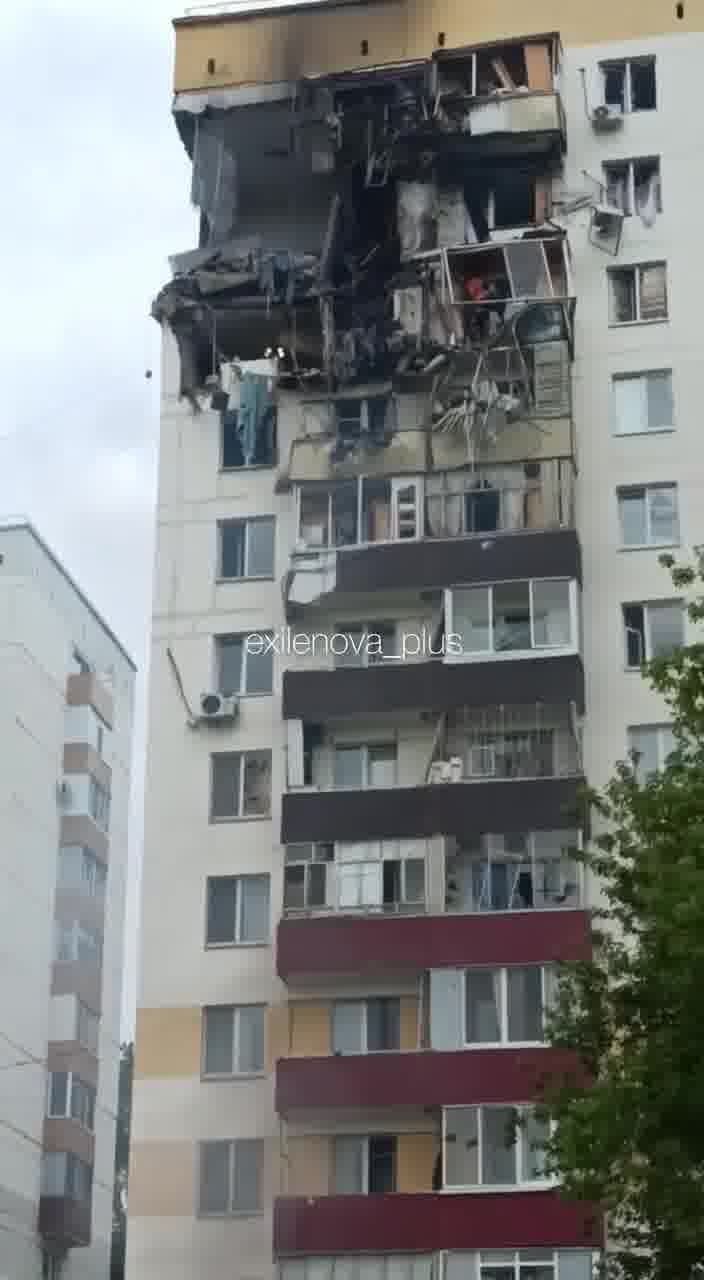 A house was damaged in Nizhnekamsk