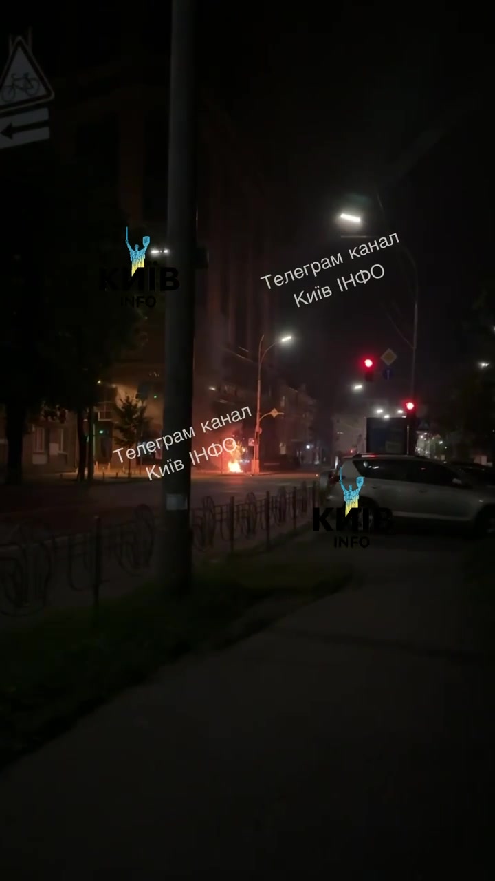 Drone strike reported in Pecherskiy district of Kyiv