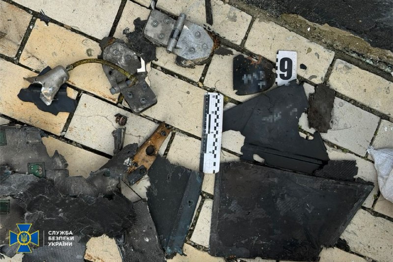 Debris of Russian Heran-2 Shahed-type drone were found at the site of strike on Kyiv-Pechersk Lavra