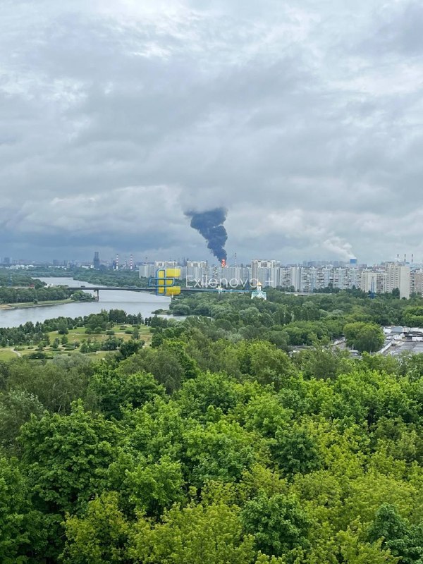 Drone strike reported at oil refinery in Kapotnya