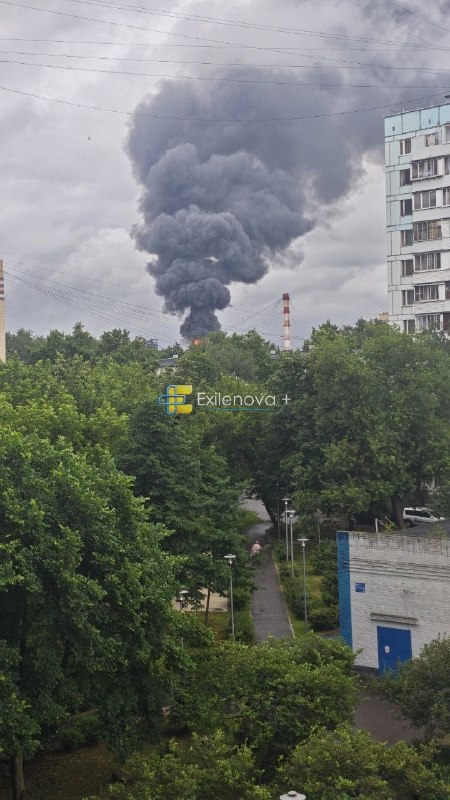 Drone strike reported at oil refinery in Kapotnya
