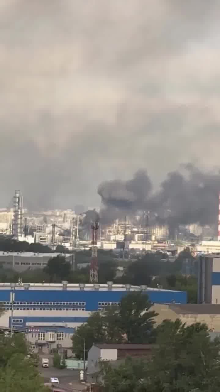 Drones raid in Kapotnya, multiple failed air defense launches