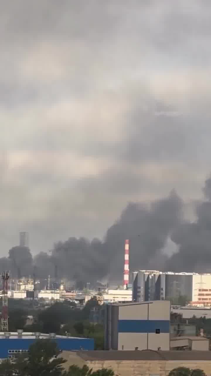 Drones raid in Kapotnya, multiple failed air defense launches
