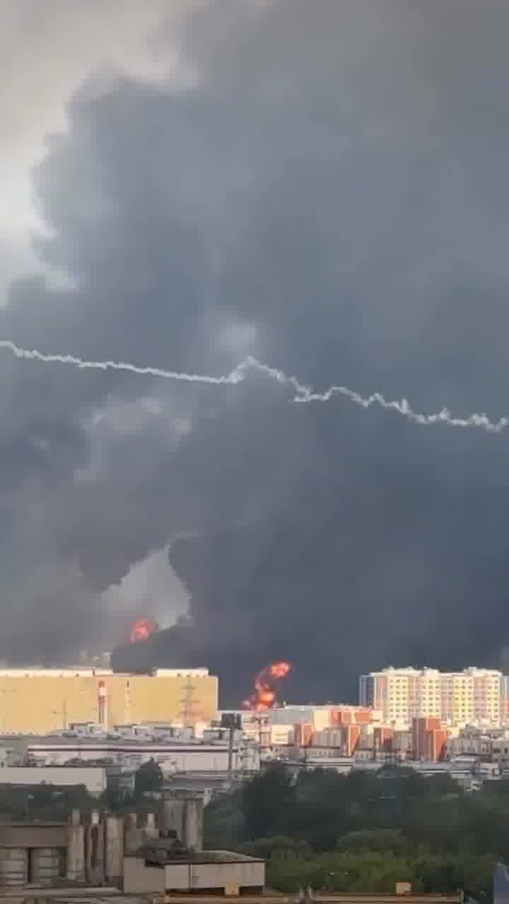 Drones raid in Kapotnya, multiple failed air defense launches