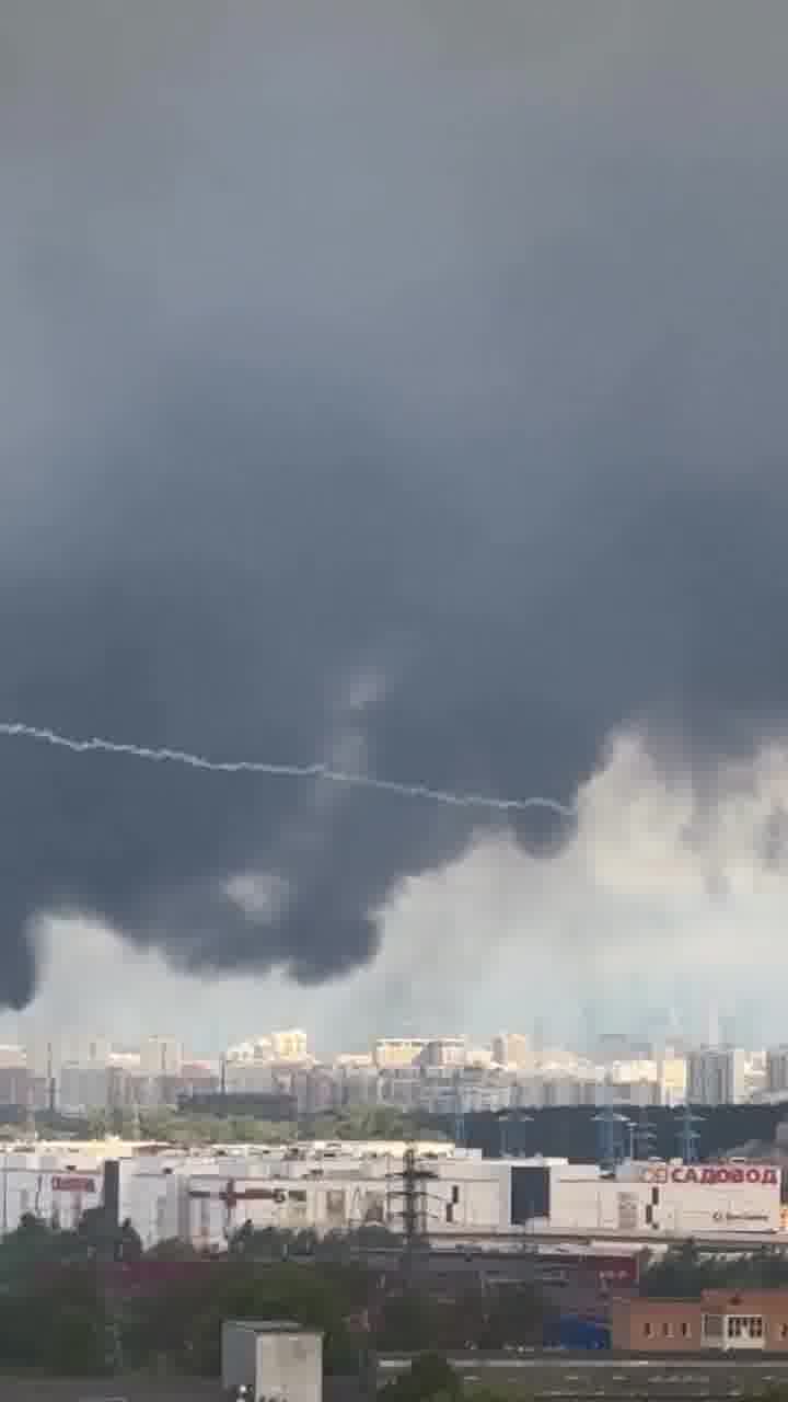 Drones raid in Kapotnya, multiple failed air defense launches