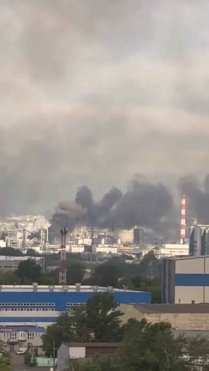 Drones raid in Kapotnya, multiple failed air defense launches