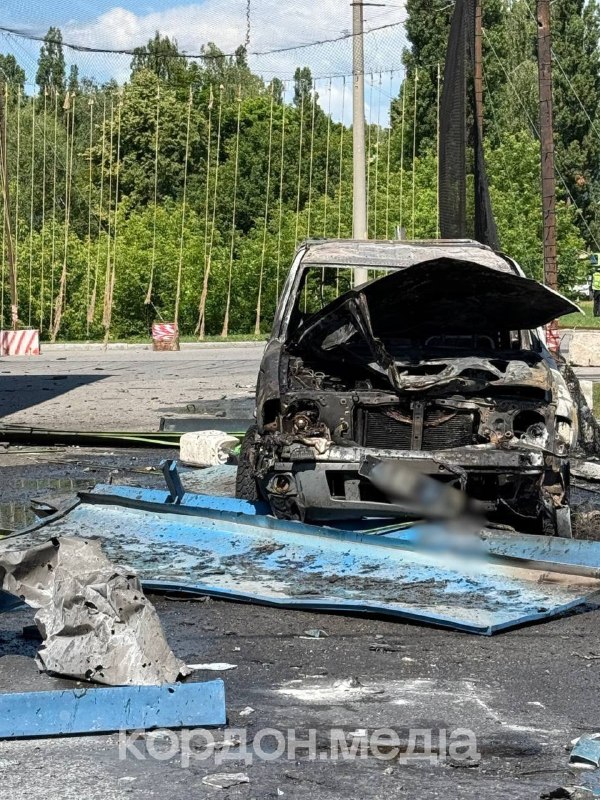 2 people wounded as result of drone strike at the fuel station near Sumy