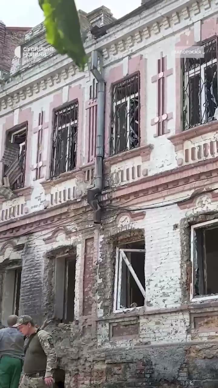 At least 4 people wounded as result of Russian bombardment in Zaporizhzhia