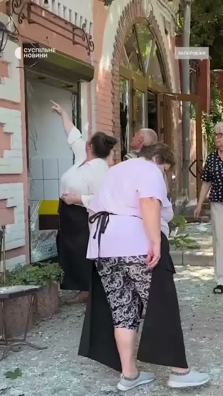 At least 4 people wounded as result of Russian bombardment in Zaporizhzhia