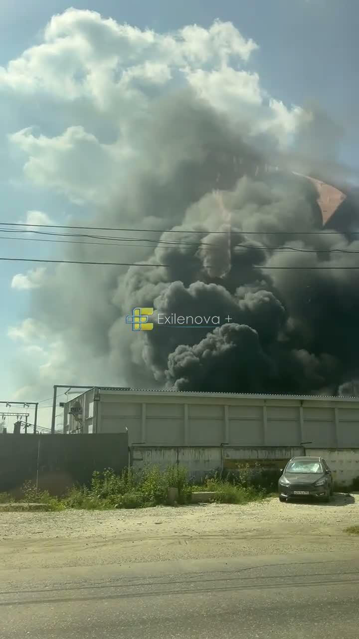 Fire reported at the power substation in Lyubertsy, Moscow region