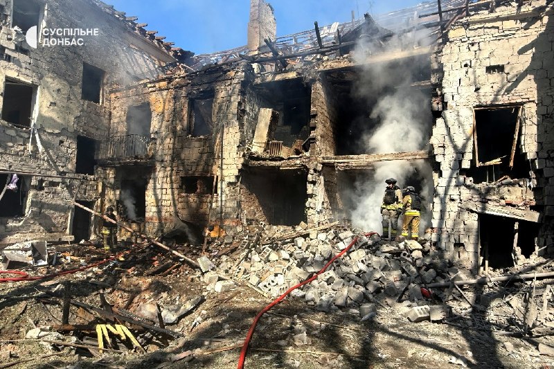 3 people wounded as result of Russian airstrike with glide bombs in Kramatorsk