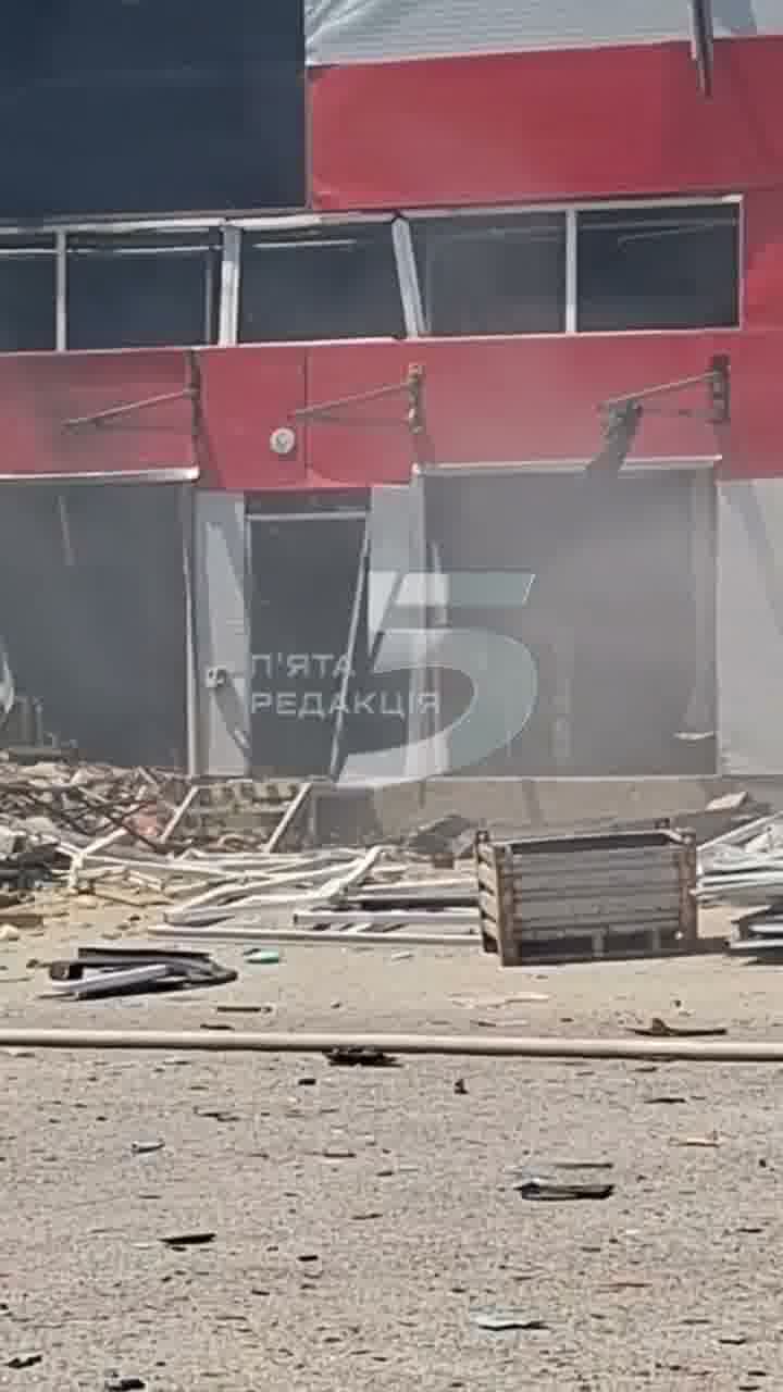 Damage in Zaporizhzhia as result of Russian strikes