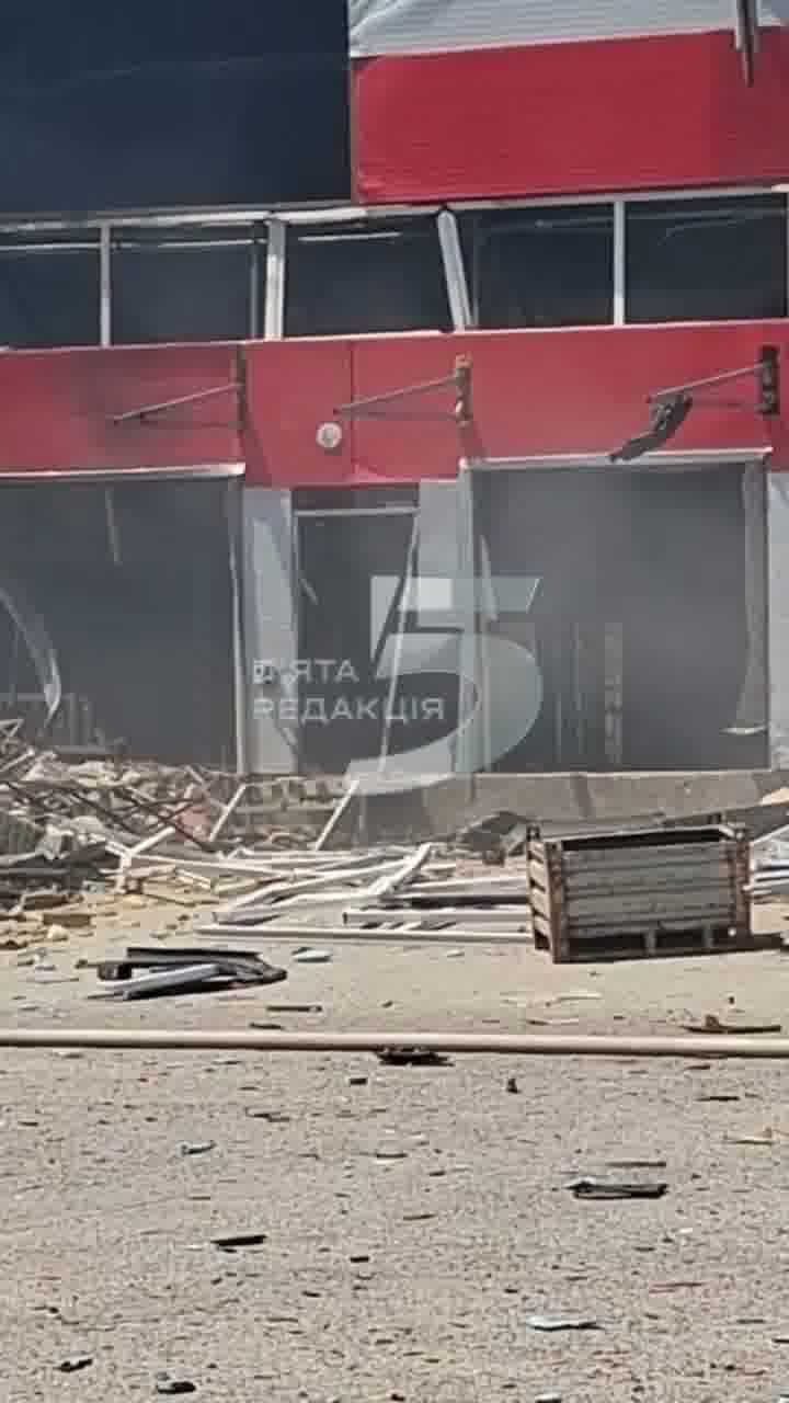 Damage in Zaporizhzhia as result of Russian strikes