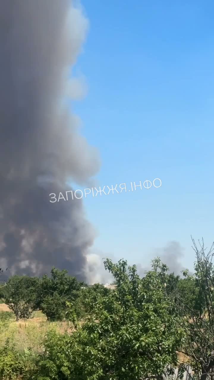 Пажар у Біленке ў выніку расійскіх удараў
