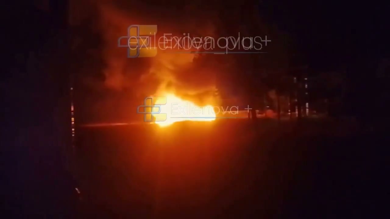 Fires in Mariupol after overnight strikes
