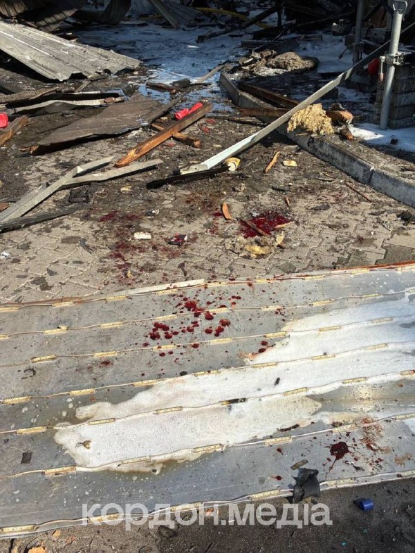 3 wounded as result of drone strike at the fuel station in Sumy