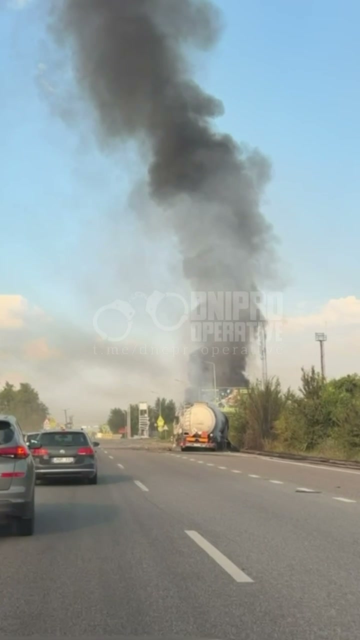 Drone hit at the fuel station near Krynychky, Dnipropetrovsk region