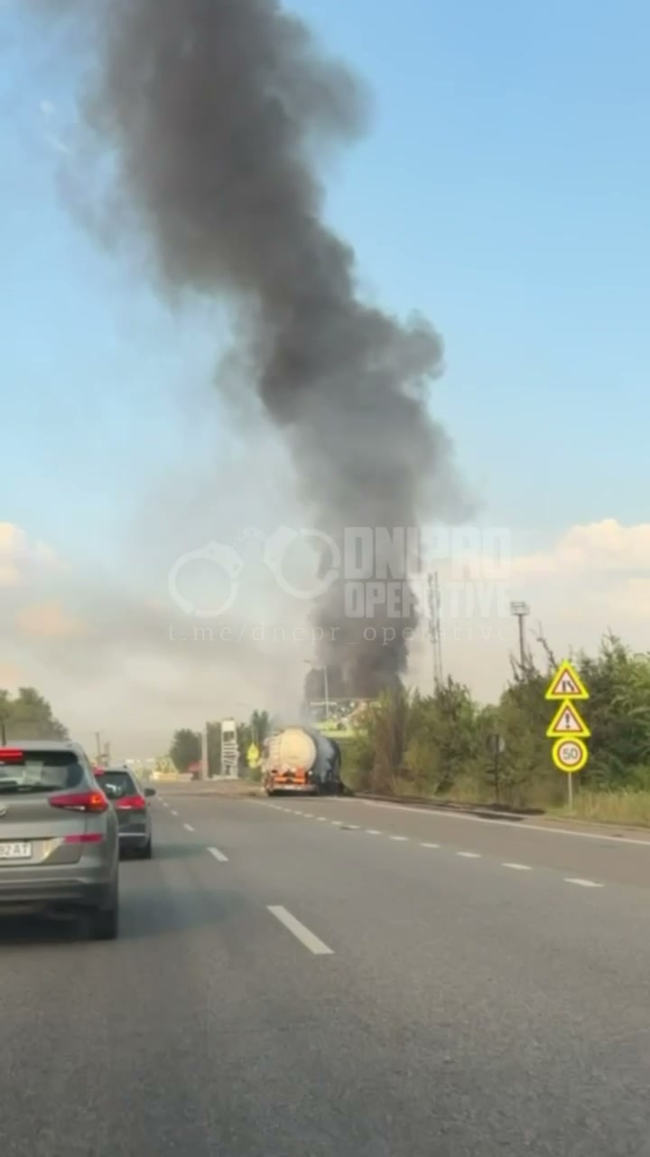 Drone hit at the fuel station near Krynychky, Dnipropetrovsk region