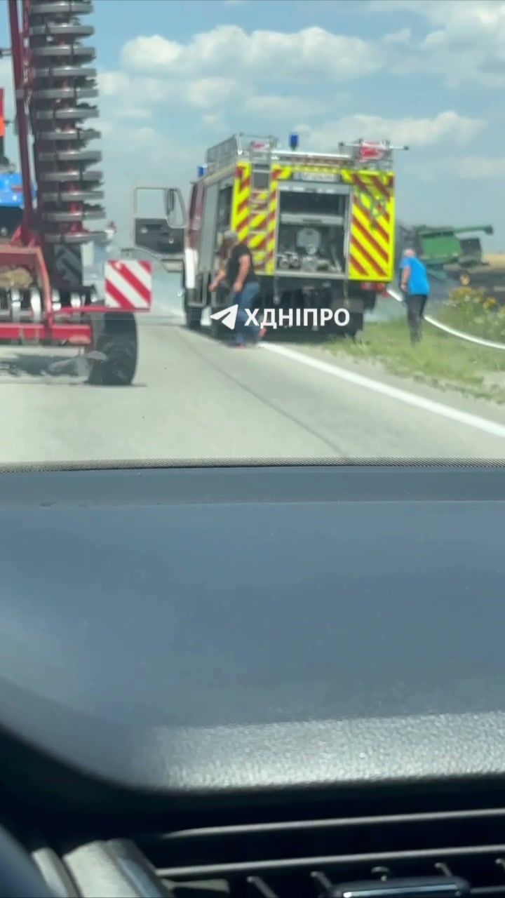 Drone had targeted agricultural harvester at Dnipro-Zaporizhzhia highway