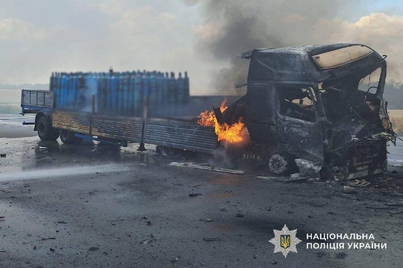 2 people killed, 1 wounded as result of drones strikes at the trucks on Dnipro-Nikopol highway