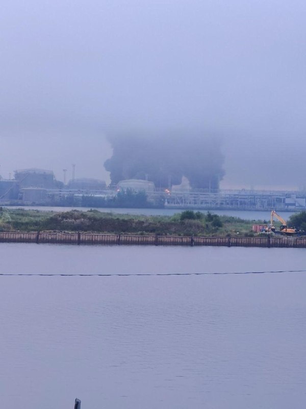 Several oil reservoirs were targeted in St Petersburg port