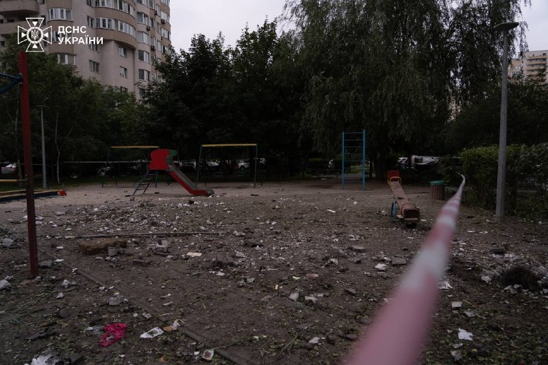 Zelensky: Russia launched 68 missiles and 351 drones overnight. At least 11 people killed, 60 wounded. Urging NATO to take strong decisions at the summit in Ankara